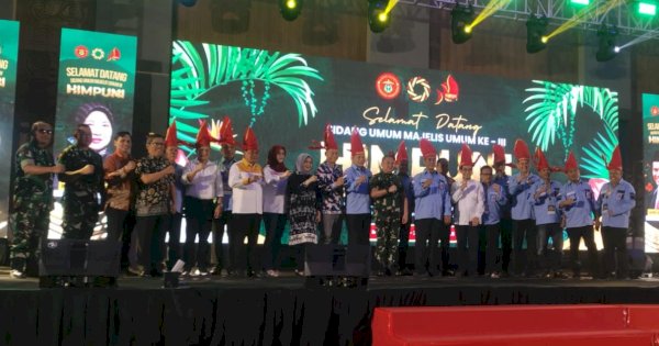 Turut Hadir di Giat Himpuni, Mentan Amran Didampingi Wagub Sulsel dan NH