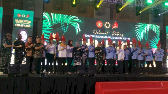 Gelaran Himpuni turut dihadir Mentan Amran Sulaiman. Foto: dok