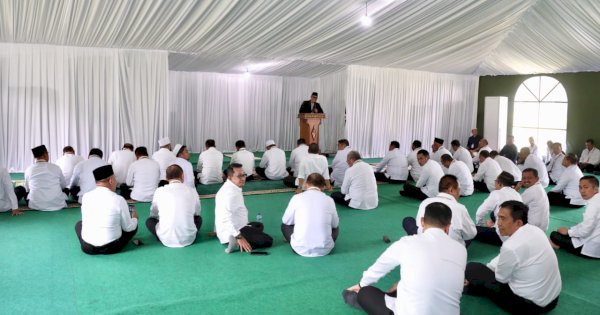 Hari ke-3 Retreat di Magelang, Munafri Terima Pembekalan dari Sri Mulyani