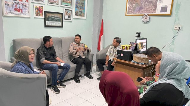 Tripilar tingkat Kelurahan Paropo rakor bersama Penyelenggara Ramadhan dan disaksikan Lurah Paropo, Kamis (27/2). Dok. HN
