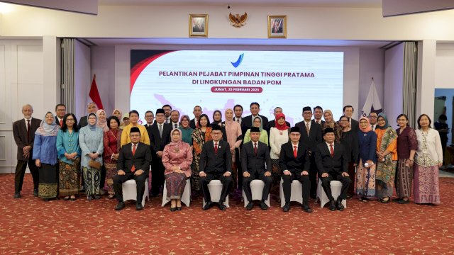 Kepala Badan Pengawas Obat dan Makanan (BPOM) RI, Taruna Ikrar, melantik sejumlah pejabat eselon II, Dok BPOM RI.