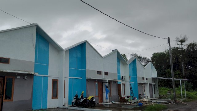 Awan hitam di langit Pattallassang Kabupaten Gowa. (Foto/Athar Abdillah Zaky)