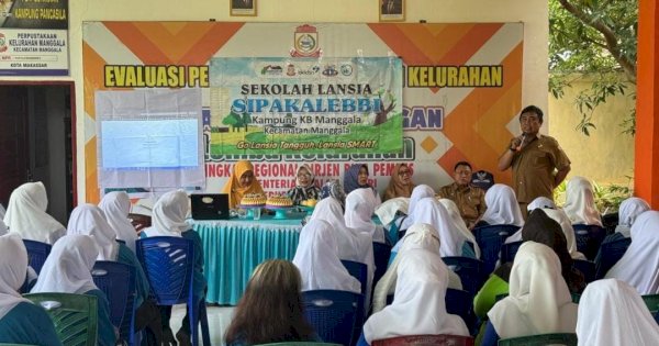 S1 hingga S2, DPPKB Makassar Kembali Hadirkan Sekolah Lansia