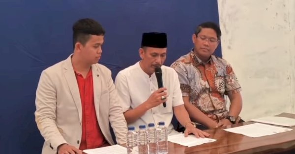 Sebulan Pagar Laut Berpolemik, Kades Arsin Akhirnya Muncul: Saya juga Korban!
