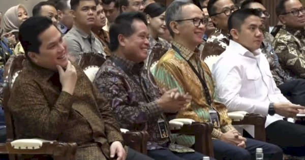 Tak Undang Jokowi di Acara Bank Emas, Seskab Teddy Ditegur Presiden