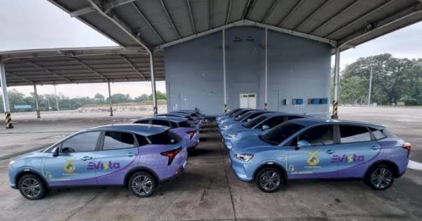 5 Kelebihan Naik Taksi Listrik Online Evista di Bandara Pekanbaru