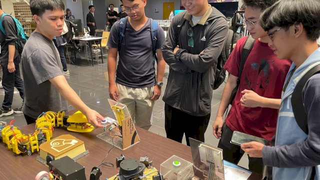 Inovasi Teknologi Karya Mahasiswa BINUS University Gemparkan Maker Innovation Space Festival 2025