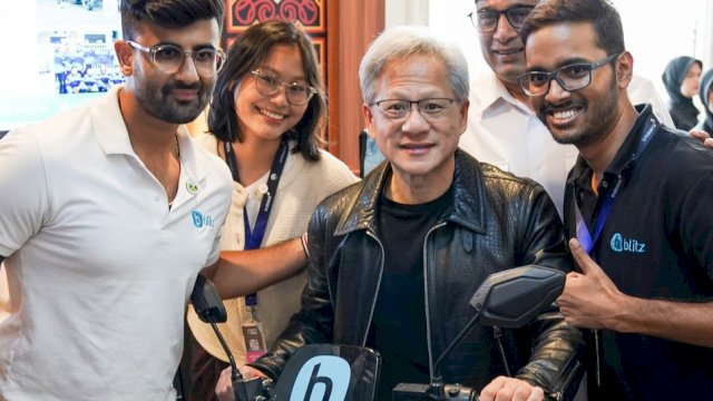Blitz Electric bergabung dalam Program Inception NVIDIA, bertemu Jensen Huang, dan memperkenalkan Teknologi AI Logistik Masa Depan di Indonesia AI Day 2024