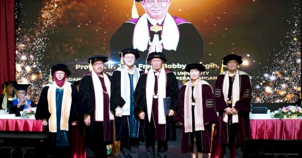 BINUS UNIVERSITY Kukuhkan Guru Besar Bidang Arsitektur Perilaku dan Perancangan Arsitektur: Bukti Komitmen BINUS dalam Mendorong Inovasi Desain yang Inklusif