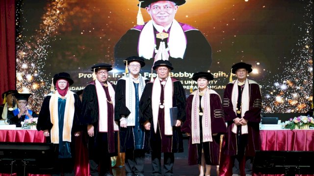 BINUS UNIVERSITY Kukuhkan Guru Besar Bidang Arsitektur Perilaku dan Perancangan Arsitektur: Bukti Komitmen BINUS dalam Mendorong Inovasi Desain yang Inklusif