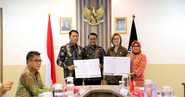 KAI Perkuat Sinergi Pengembangan Ekonomi Kreatif Melalui Penandatanganan Kesepahaman Bersama dengan Kementerian Ekonomi Kreatif dan Mitra Strategis