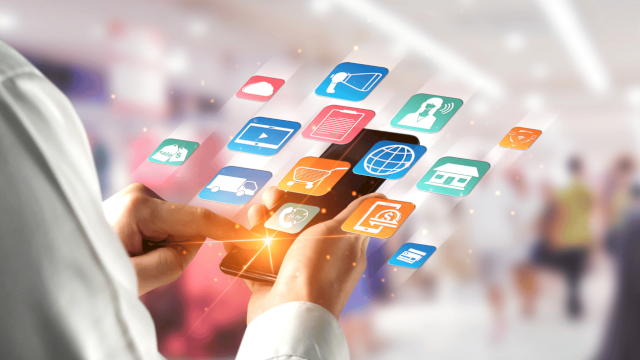 Kenapa Bisnis Perlu Menggunakan CRM Omnichannel?