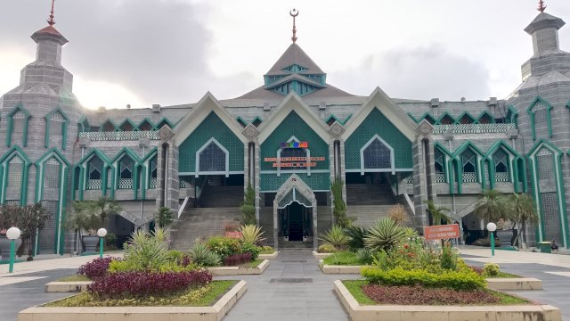 Masjid Al-Markaz Al-Islami Makassar. Foto: HN/Sinta