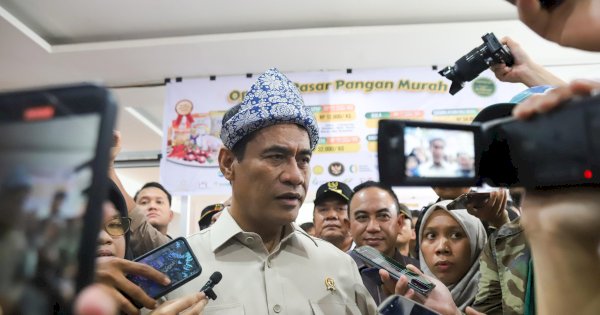 Mentan Amran dan Wamentan Sudaryono Operasi Pasar di Palembang, Ramadan Tenang