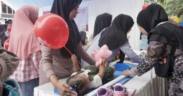 Alfamidi Lanjutkan Program CSR Protein Cegah Stunting Tahap 3 di Enrekang