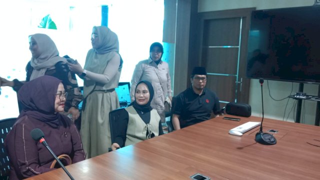 Menuju Pilkada Palopo, Naili Trisal Lakukan Tes Kesehatan