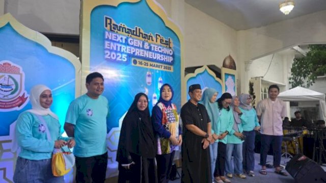 Event tahunan Ramadhan Fest Diskop Makassar kembali hadir! Dukung UMKM lokal, ikuti workshop bisnis, dan nikmati berbagai sajian kuliner khas daerah.||handover 