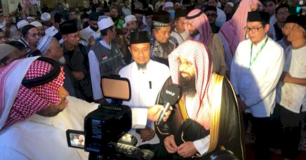 Makassar Makin Mendunia! TV Saudi Siarkan Langsung Buka Puasa Raja Salman