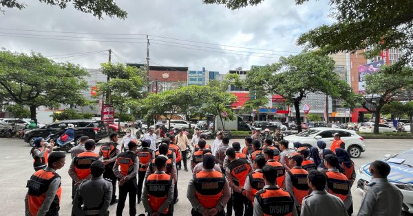 Tilang dan Gembok: Langkah Tegas Dishub Makassar Tertibkan Parkir di Boulevard