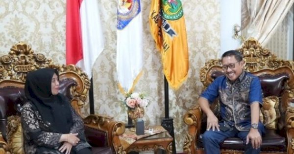 Pemkab Sinjai dan PT Mentari Sakti Energi Bahas PLTS Apung