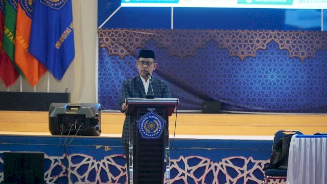 Rektor Unismuh Makassar Rachim Nanda. (Foto: Unismuh)