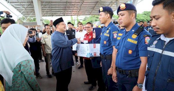 Makassar Distribusikan 7.640 Paket Sembako ke Petugas Lapangan