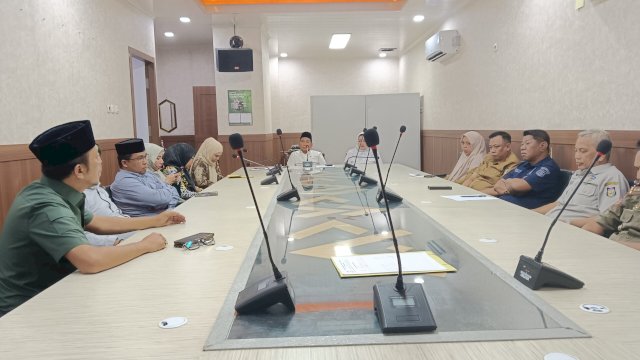 Rapat Dengar Pendapat DPRD Makassar dengan Pengelolaan Pasar Sentral, Foto: HN/Sinta.