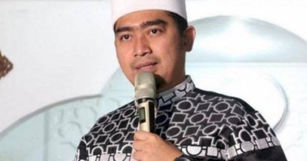 Khutbah Ustaz Solmed, Jelaskan Makna Mendalam Panggilan Sayang Allah “Yaa Ibadii”