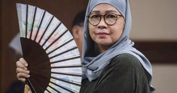 MA Perberat Vonis Karen Agustiawan Jadi 13 Tahun