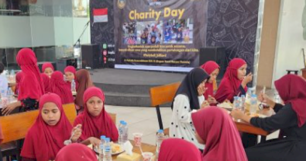 Sambut Ramadan, Holy Ball Billiard Tebar Kebahagiaan Bersama Anak Panti Asuhan