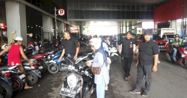 Sering Macet, Perumda Parkir Makassar Tindak Tegas Jukir di Bawah Terowongan Ramayana