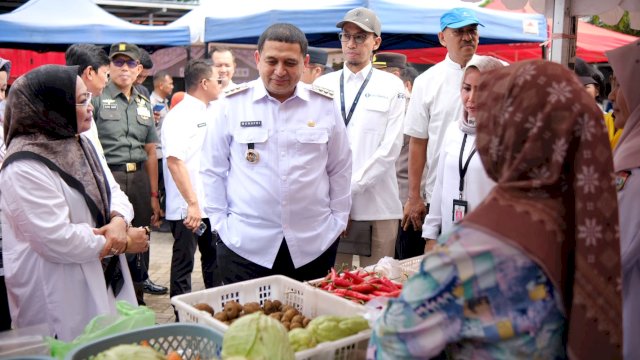 Gerakan Pangan Murah atau Pasar Murah digelar Pemkot Makassar jelang Idulfitri. Foto: HN/Sinta