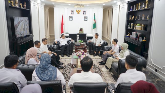 Wali Kota Makassar Munafri Arifuddin saat melakukan Pertemuan dengan BPS Kota Makassar, Foto: Istimewa.
