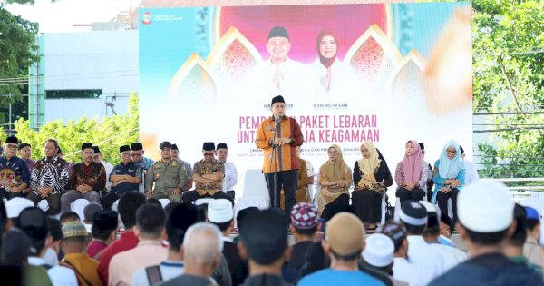 Muliakan Pekerja Keagamaan, Pemkot Makassar Salurkan 5.500 Paket Sembako