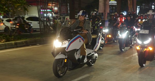 Malam 30 Ramadan, Wali Kota Makassar Bersama Forkopimda Pantau Langsung Posko Lebaran 2025