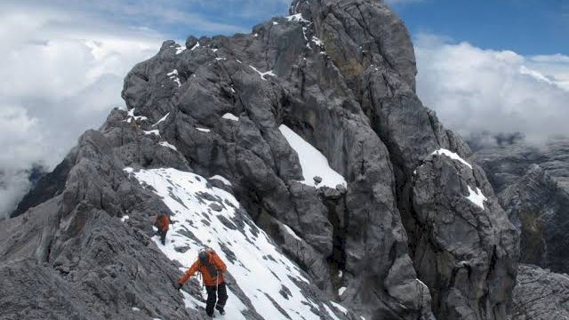 Gunung Carstensz Pyramid. (foto/int)