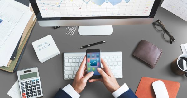Cara Menggunakan AI untuk Strategi Penjualan yang Efektif