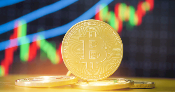Langkah AS Dirikan Cadangan BTC Strategis, Investor Beri Tanggapan Beragam