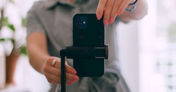 Berkarya Tanpa Muka! 7 Ide Konten TikTok Yang Cocok Buat Introvert