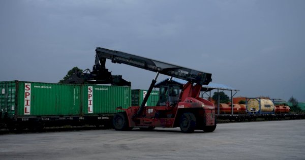 KAI Dukung Ketahanan Pangan Nasional, Angkutan Perkebunan dan Pupuk dengan KA Meningkat