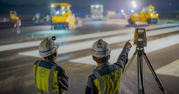 Persiapkan Infrastruktur Hari Raya Idul Fitri 2025, PTPP Rampungkan 83,98% Pekerjaan Overlay Runway Selatan Bandara Internasional Soekarno-Hatta