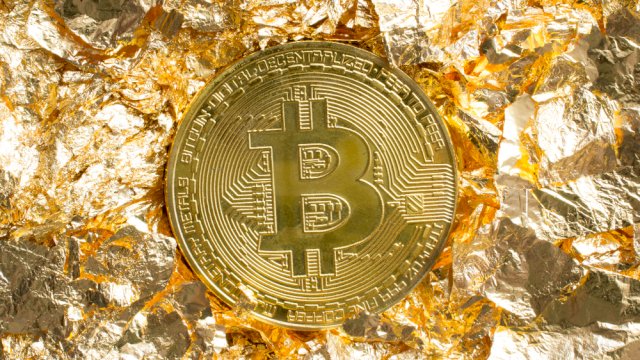 Apakah Bitcoin Bisa Menggantikan Cadangan Emas di Masa Depan?