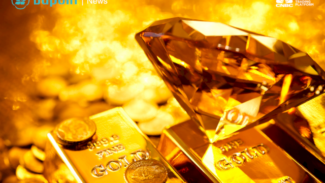 Emas Turun Pasca Rekor Tertinggi, Namun Sinyal Bullish Belum Pudar