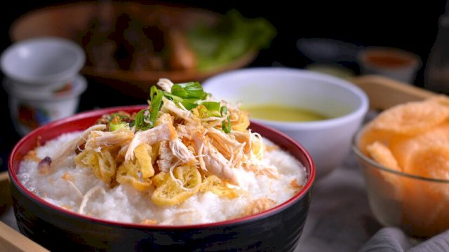 Tips Menikmati Bubur Ayam Jakarta 46 dengan Topping Terbaik