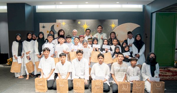 Sarinah Berbagi Kebahagiaan di Bulan Ramadhan, Santuni Anak Yatim dalam Acara Buka Puasa Bersama