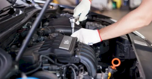 Servis Apa Saja yang Sebaiknya Dilakukan Sebelum Menjual Mobil