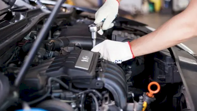 Servis Apa Saja yang Sebaiknya Dilakukan Sebelum Menjual Mobil