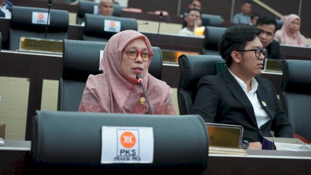 Anggota DPRD Sulsel Fraksi PKS, Yeni Rahman. Foro: dok humas DPRD Sulsel