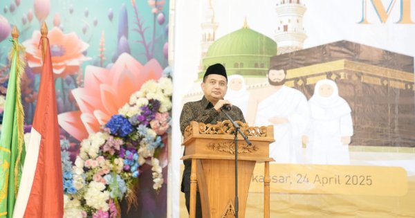 Lepas 1.165 JCH Asal Makassar, Appi Titip Doakan Kebaikan Kota Daeng