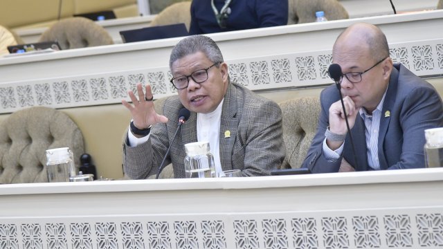 Dorong Jaminan Hari Tua Bagi PPPK, Taufan Pawe Ajukan Revisi UU ASN